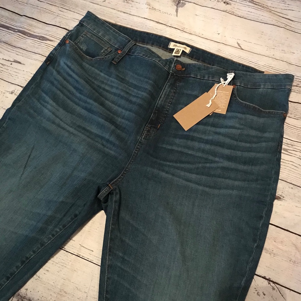 I ❤️ offers Madewell distressed jeans. NWT 37 Tall